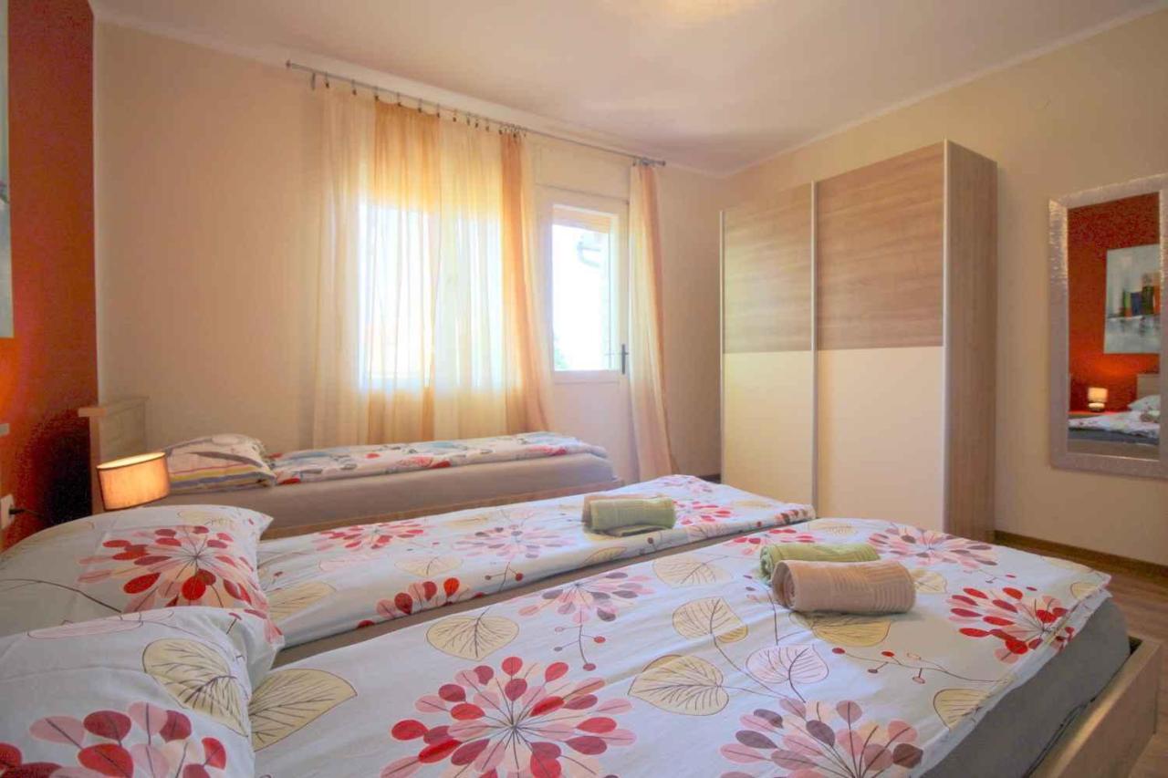 Apartment In Porec/Istrien 10035 מראה חיצוני תמונה