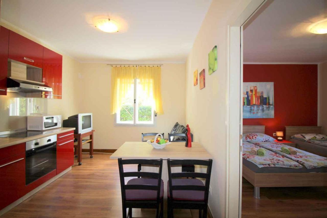 Apartment In Porec/Istrien 10035 מראה חיצוני תמונה